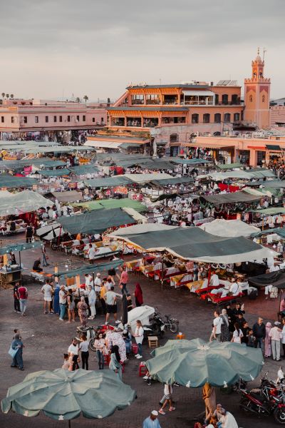 Outdoor market, business plan identifies customers